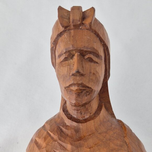 Folk Art Wood Figure Mother with Child - Picture 4 of 16